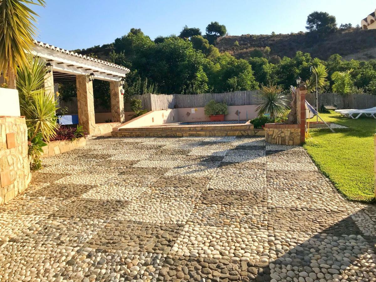 Villa Las Mercedes ネルハ エクステリア 写真